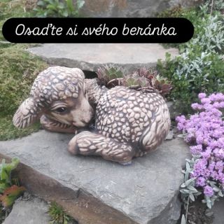 Mrazuvzdorná keramika ručně malovaná najdete zde www.vehazabavnydomecek.cz